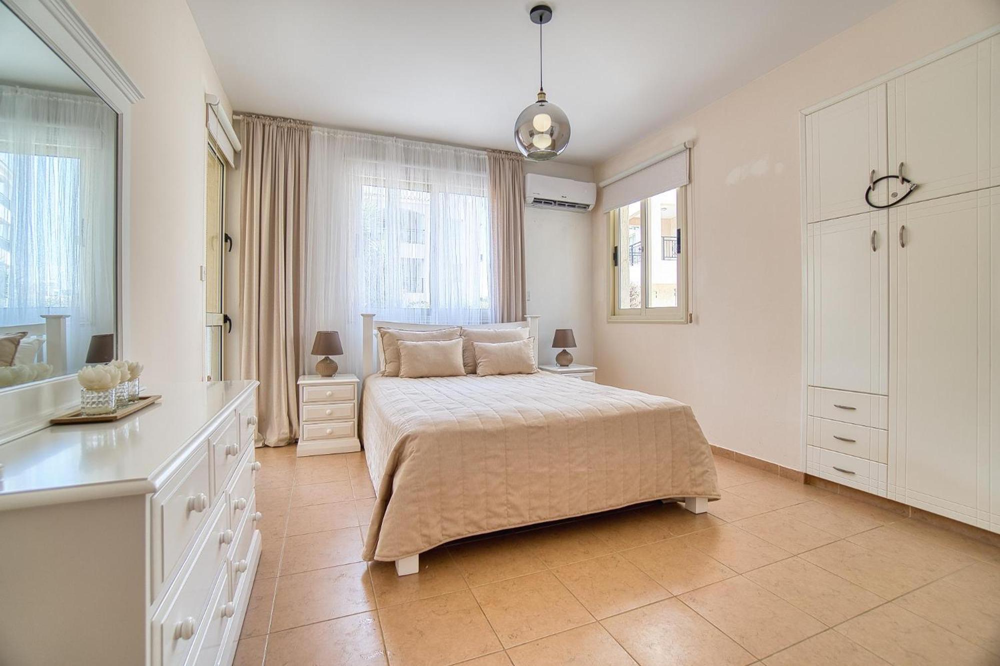 Royal Seacrest F G6 Paphos Exterior foto